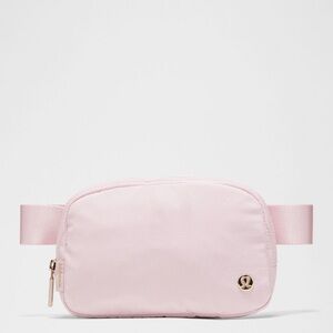 lululemon athletica Blissful Pink belt bag 1L